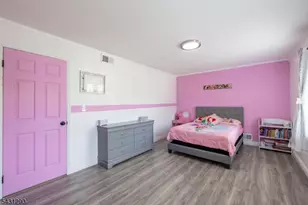 72 Orben Dr, Roxbury Township, NJ 07850 - Photo 16