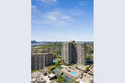 200 Winston Drive #2811, Cliffside Park, NJ 07010 - Photo 24