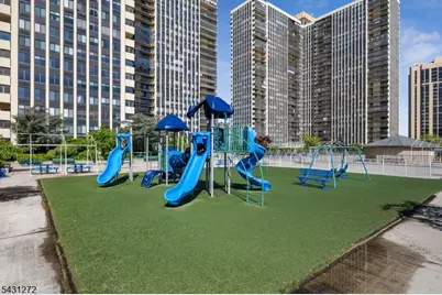 200 Winston Drive #2811, Cliffside Park, NJ 07010 - Photo 20