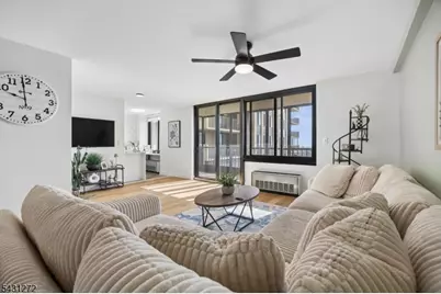 200 Winston Drive #2811, Cliffside Park, NJ 07010 - Photo 2