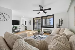200 Winston Dr, Cliffside Park, NJ 07010 - Photo 2