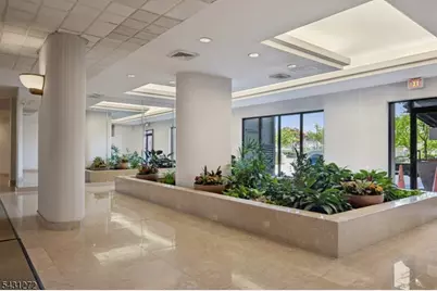 200 Winston Drive #2811, Cliffside Park, NJ 07010 - Photo 18