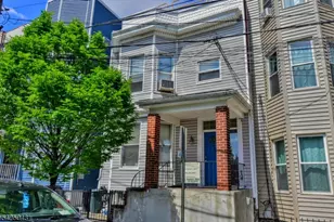 557 Hudson Ave, Weehawken, NJ 07086 - Photo 1
