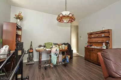 557 Hudson Ave, Weehawken, NJ 07086 - Photo 10