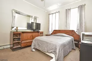 557 Hudson Ave, Weehawken, NJ 07086 - Photo 10