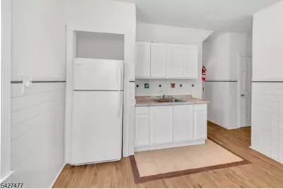 15 Highland Ave #2, Newark, NJ 07104 - Photo 4