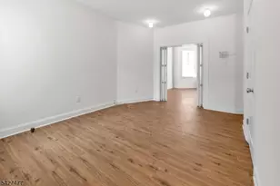 15 Highland Ave, Newark, NJ 07104 - Photo 1