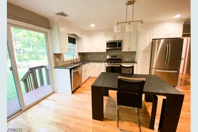 6 Moiyas Rd, Wayne, NJ 07470 - Photo 8