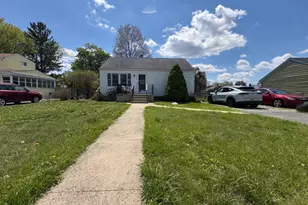 14 Roxbury Dr, Roxbury Township, NJ 07847 - Photo 2
