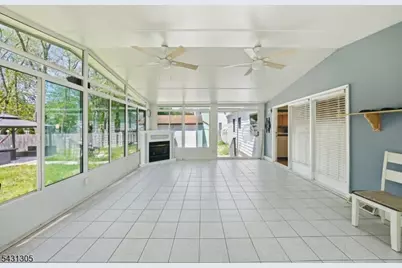 587 Marlboro Rd #1, Old Bridge Township, NJ 08857 - Photo 8