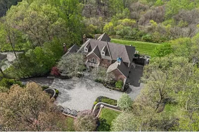 12 Beacon Hill Dr, Chester, NJ 07930 - Photo 4