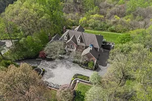 12 Beacon Hill Dr, Chester, NJ 07930 - Photo 4