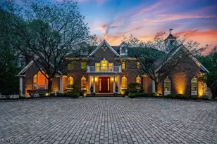 12 Beacon Hill Dr, Chester, NJ 07930 - Photo 1
