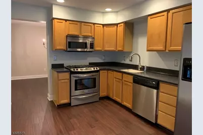 105 Well Sweep Rd #105, Readington, NJ 08889 - Photo 4