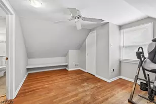 8 Parkway Pl, Sayreville Boro, NJ 08859 - Photo 16