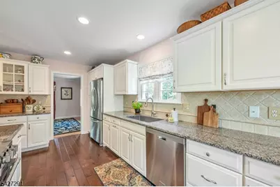 120 Hillcrest Ave, Morris Township, NJ 07960 - Photo 12