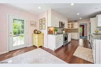 120 Hillcrest Ave, Morris Township, NJ 07960 - Photo 10