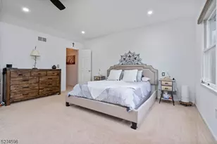 18 Pond Ridge Dr, Clinton, NJ 08809 - Photo 20