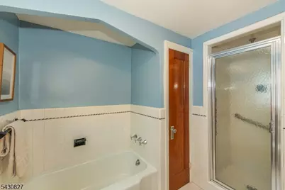 384 Essex Ave, Bloomfield, NJ 07003 - Photo 22