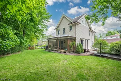 51 Main St, Franklin, NJ 07416 - Photo 2