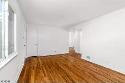 23 Riverdale Ave, Belleville, NJ 07109 - Photo 4