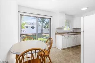 23 Riverdale Ave, Belleville, NJ 07109 - Photo 6