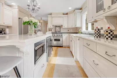 4 Michele Ct, Wayne, NJ 07470 - Photo 16