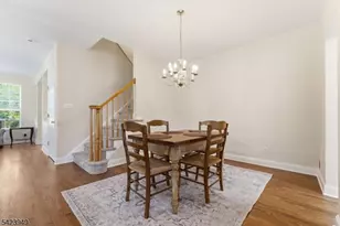 24 Kentworth Ct, Raritan Township, NJ 08822 - Photo 6