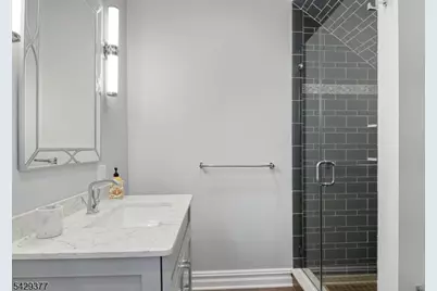 2 Brighton Ct, Livingston, NJ 07039 - Photo 26