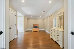 2 Brighton Ct, Livingston, NJ 07039 - Photo 30