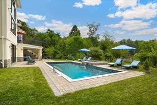 2 Brighton Ct, Livingston, NJ 07039 - Photo 42