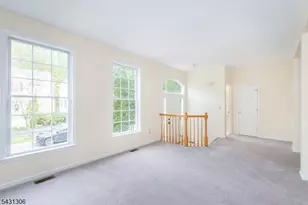 148 Arrowgate Dr, Randolph Township, NJ 07869 - Photo 4