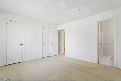 265 Hampshire Dr, Plainsboro Township, NJ 08536 - Photo 12