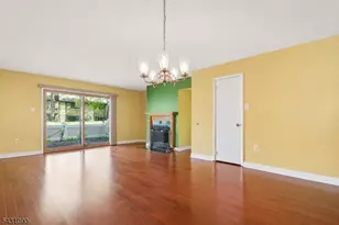 265 Hampshire Dr, Plainsboro Township, NJ 08536 - Photo 4