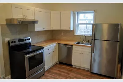 48 Trinity St, Newton, NJ 07860 - Photo 6