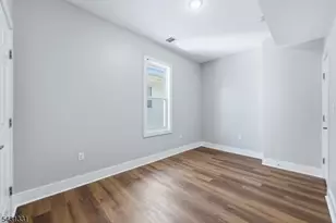 913 S 18th, Newark, NJ 07108 - Photo 22