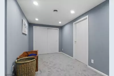 32 Lenox Ct, Montville Township, NJ 07045 - Photo 24