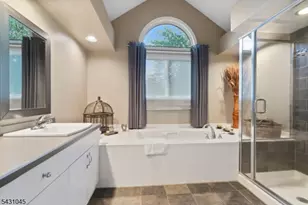 32 Lenox Ct, Montville Township, NJ 07045 - Photo 16