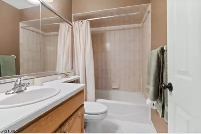 32 Lenox Ct, Montville Township, NJ 07045 - Photo 20