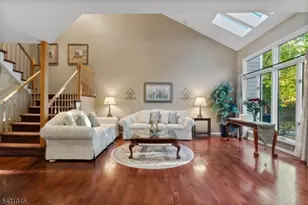 32 Lenox Ct, Montville Township, NJ 07045 - Photo 2