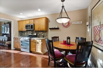 32 Lenox Ct, Montville Township, NJ 07045 - Photo 10