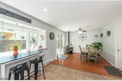 212 Durban Ave, Hopatcong, NJ 07843 - Photo 8