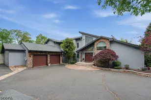 89 Columbus Ave, Totowa, NJ 07512 - Photo 2