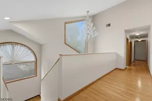 89 Columbus Ave, Totowa, NJ 07512 - Photo 18