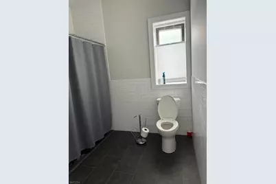 20 E Fort Lee Rd, Bogota, NJ 07603 - Photo 8