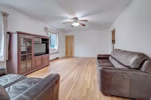 57C Troy Dr, Springfield, NJ 07081 - Photo 2