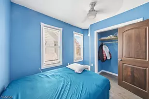 82 Pequannock St, Dover, NJ 07801 - Photo 12