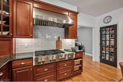 5 Sherwood Ct, Randolph Township, NJ 07869 - Photo 16