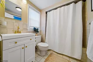 99 Ferncliff Rd, Bloomfield, NJ 07003 - Photo 20