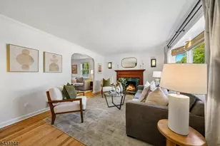 99 Ferncliff Rd, Bloomfield, NJ 07003 - Photo 6